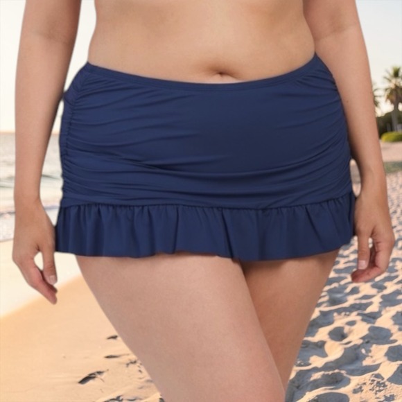 La Blanca Other - La Blanca Navy Ruched Swim Skirt 18W Tummy Control Plus Size